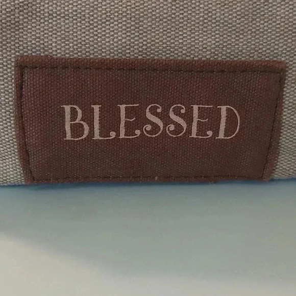 NWOT WITH LOVE FLORAL BLESSED HOBO BAG WITH ROPE HANDLES - Picture 2 of 11